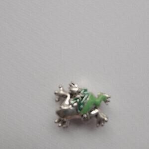 Frog Charm Green Enamel Silver Plated Animal & Insects Enamel Jewelry Charm